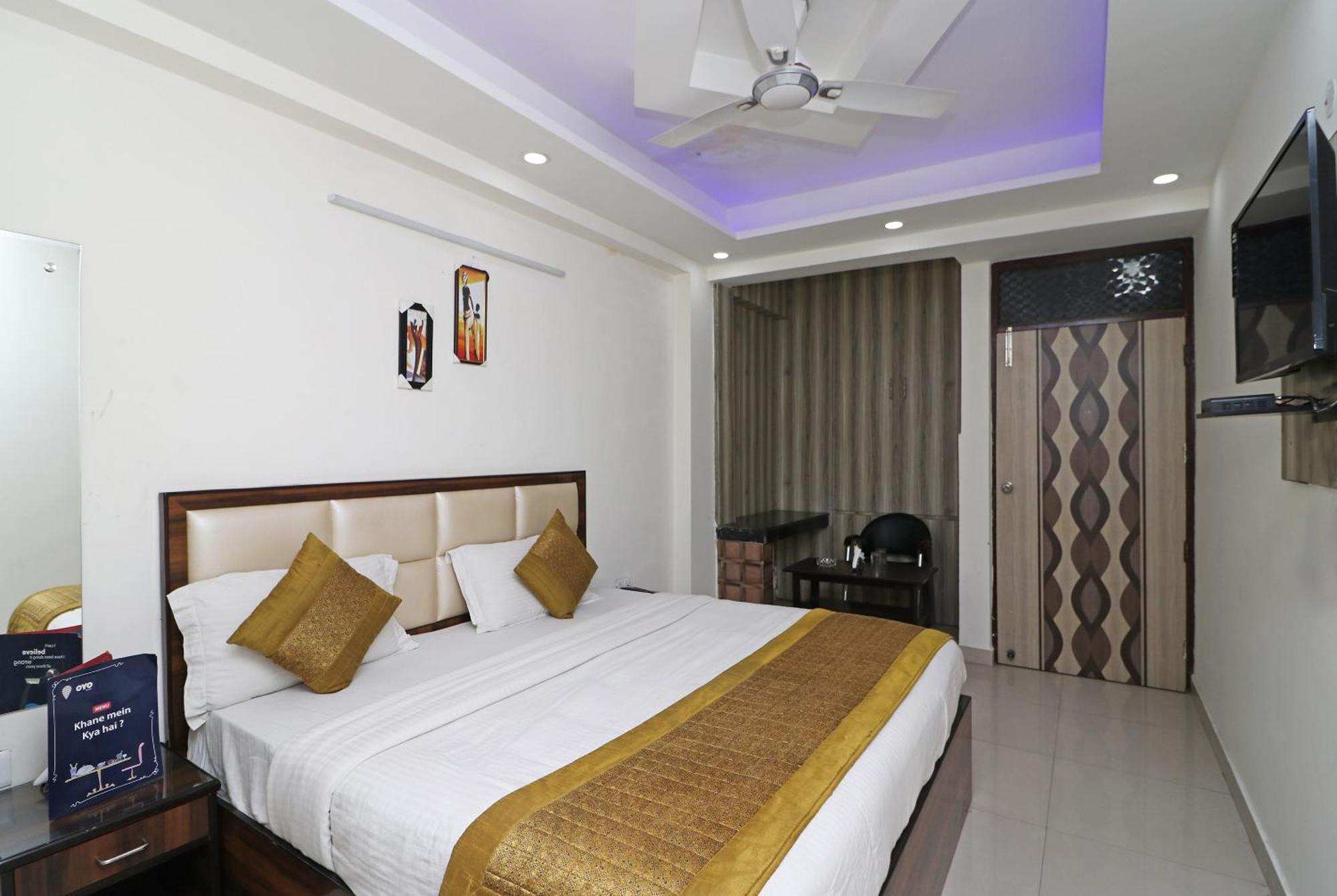 Hotel O Sweet Palace New Delhi Exteriör bild